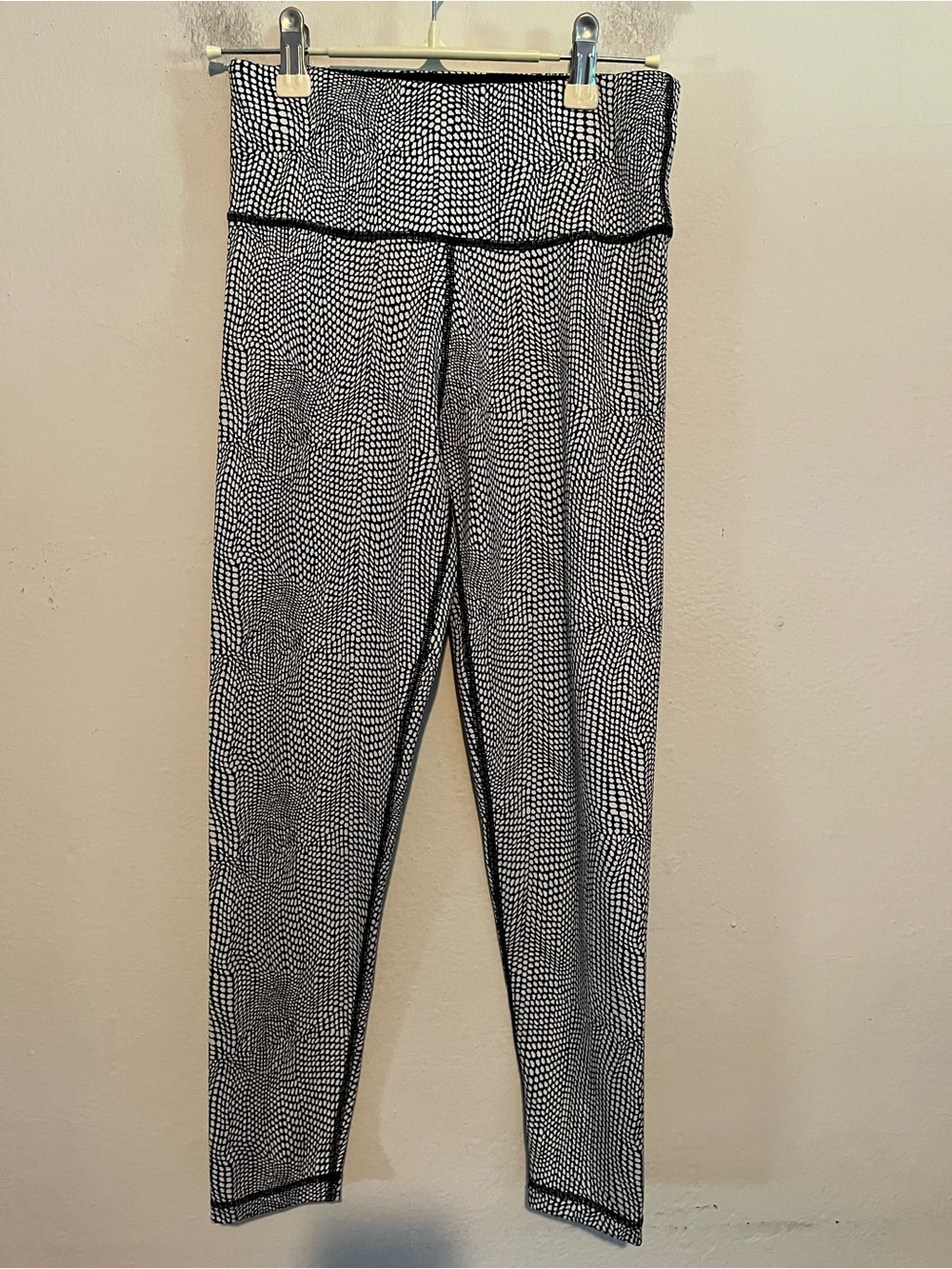 Sweaty Betty Black & White Printed High-Waist 7/8 Leggings XS